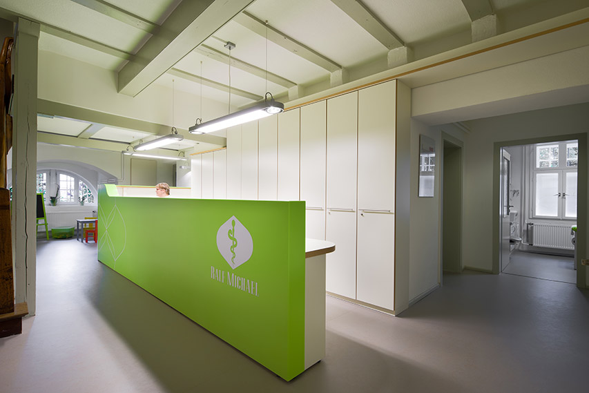 Umgebaute Arztpraxis in Mühlhausen 1