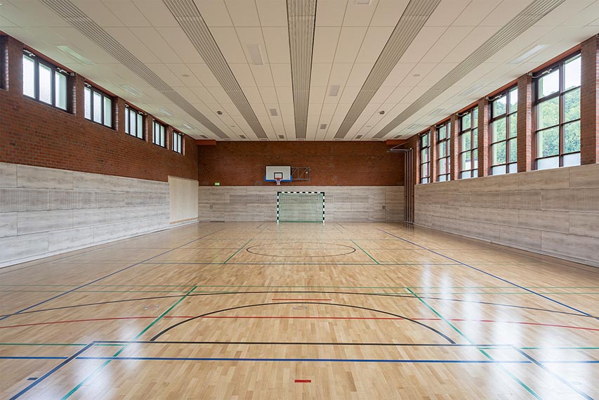 Sanierung der Sporthalle in Heyerode (Thüringen) 1